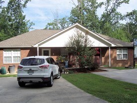1947 Ridgeview Dr NW Apartments