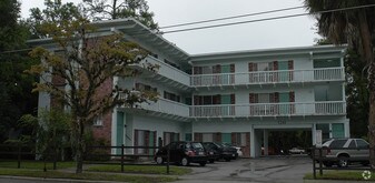 1241 SW 4th Ave Gainesville FL Apartments