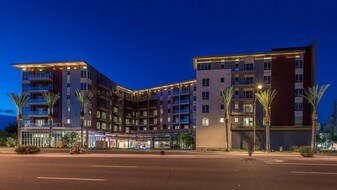 Broadstone Scottsdale Quarter Apartments