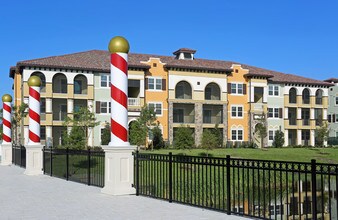 Venetian Isle Apartments