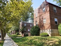 Lawndale Court Apartments