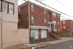 83 Richard St Passaic NJ Apartments