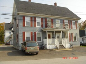 10 Vine St Northfield NH Apartments