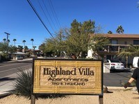 Building Photo - Highland Villa Apartments in Phoenix, Arizona