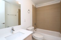 Interior Photo - Regents Park Apartments in Chicago, Illinois