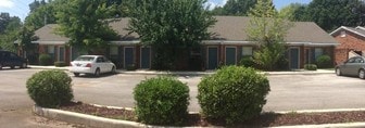 Hensley Square Apartments