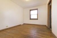 4615-25 Davis Apartments