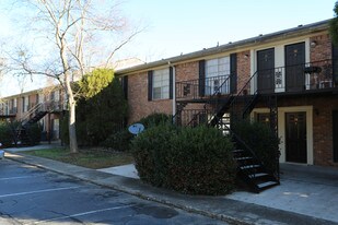 Magnolia Woods Apartments