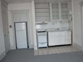 105 S Victoria Ave Ventnor City NJ Apartments