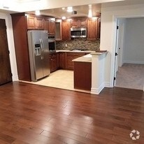 11100 Riverside Dr Apartamentos