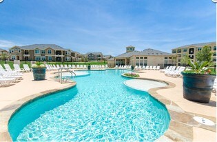 Bell Frisco at Main Apartments
