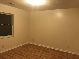 147 Township Rd 1316 South Point OH Apartments