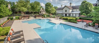 Colonial Grand at McDaniel Farm Apartments