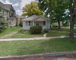 307 S 3rd St Sterling CO Apartments