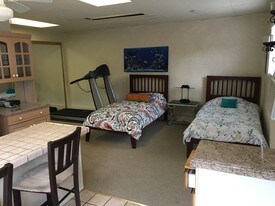 22962 Burbank Blvd Apartments