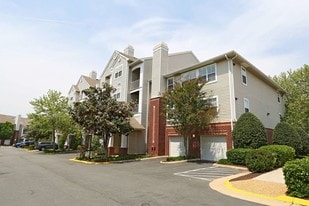 The Jefferson at Fair Oaks Apartments