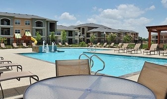 Oxford at Country Club Phase Apartments