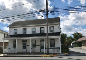 722 W Main St Mount Joy PA Apartments