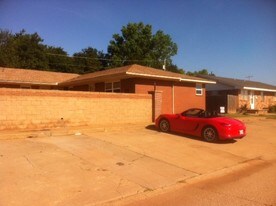 1005 Delarice Ln Weatherford OK Apartments