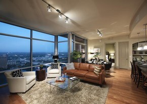 Ashton Austin Apartments
