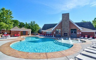 University Suites- Off Campus Student Housing Apartments