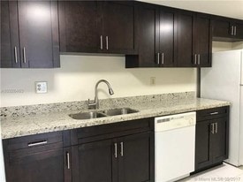 13855 SW 90th Ave Miami FL Apartments