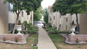 905 E Elm St New Albany IN Apartments