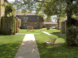 Carriage Place Apartments