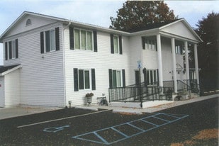 611 Bryden Ave Apartments