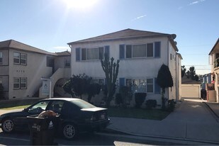 4134 W Slauson Ave Apartments