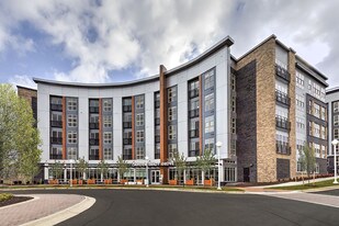 Camden Shady Grove Apartments